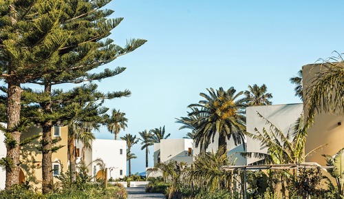 Cabana Paradiso Fields View