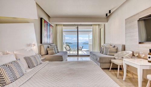 Family Room, Sea View
