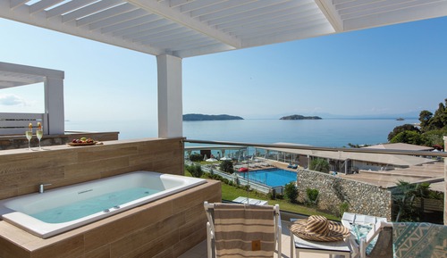 Junior Suite, Hot Tub