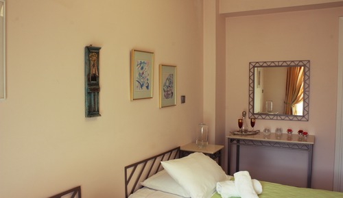 Deluxe Double Room, 2 Bedrooms, Garden View