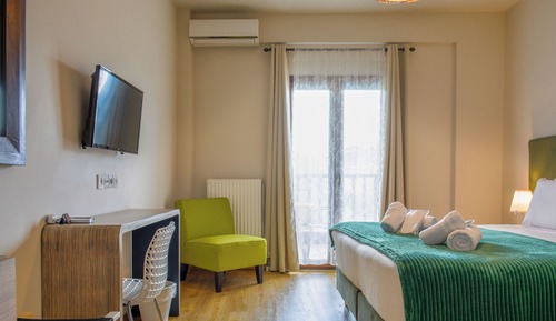Superior Double Room (Meteora view)