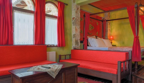 Junior Suite (Panoramic Meteora view)