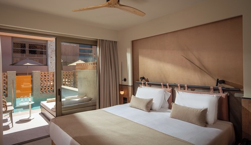 Signature Imperial Private Pool & Heated Tub - Adults Only Complex