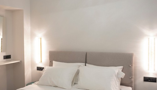 Suite, Patio, City View