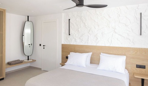 Kalea Signature Suite