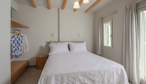Superior Suite, 2 Bedrooms, Jetted Tub, Sea View