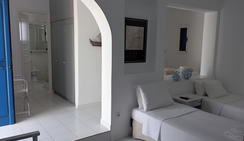 Studio, Sea View, Mezzanine