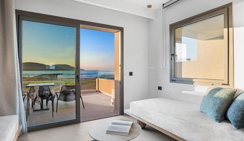 Prestige Junior Suite Swim Up Sea View