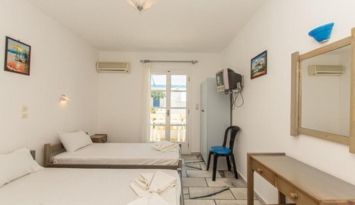 Classic Studio, Balcony, Garden View
