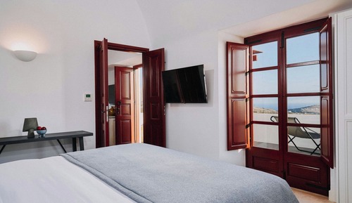 Suite, 1 Bedroom, Balcony (View)