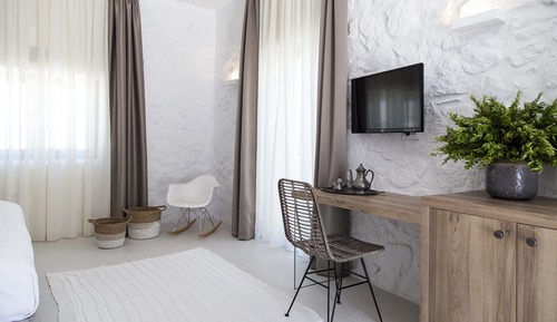 Junior Suite Sea View with Private Hot Jacuzzi