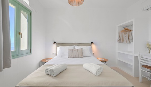  Elegant Room with Sea View