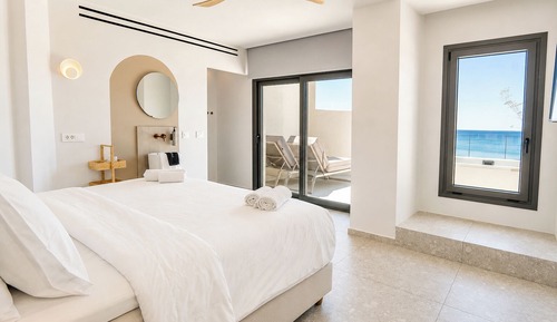 Deluxe Double or Twin Room, Sea View