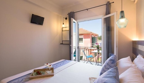 Ozias Luxury Apartment