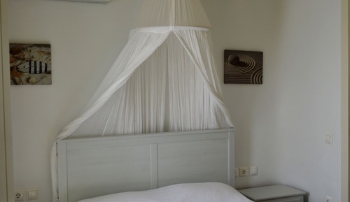 House, 4 Bedrooms, Sea View