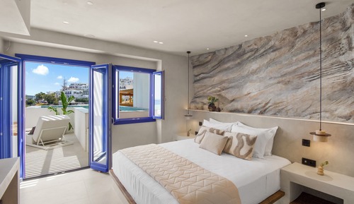 Signature Rock Suite with Private Pool & Sea View