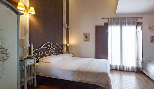 Superior Triple Room