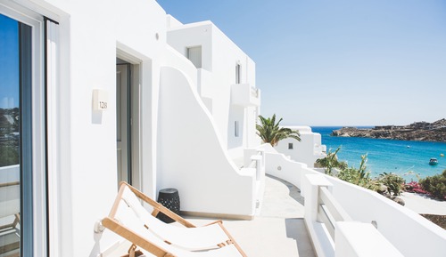 Executive Suite (Super Paradise Sea View)