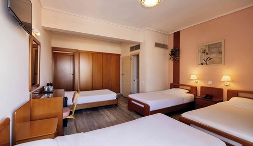 Standard Quadruple Room
