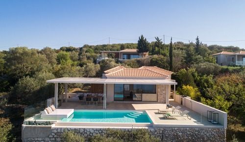 Special Offer Executive Villa with Private Heated Pool