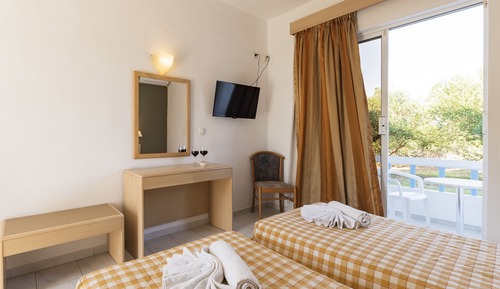 Double or Twin Room, 1 Bedroom (2)