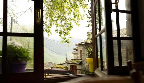 Double Room with Mountain View