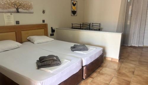 Twin Room with Balcony