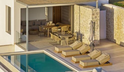Villa with Private Pool