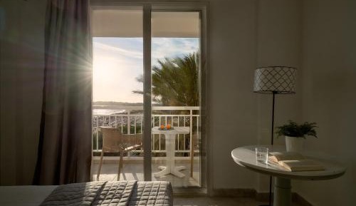 Double or Twin Room with Side Sea View