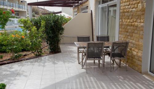 Bungalow with Pool View - Roof Terrace
