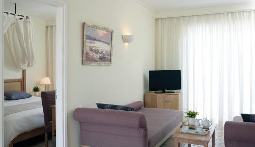 Two Bedroom Suite Inland View