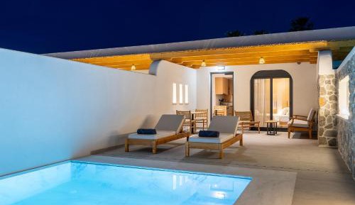 Junior Suite with Private Pool