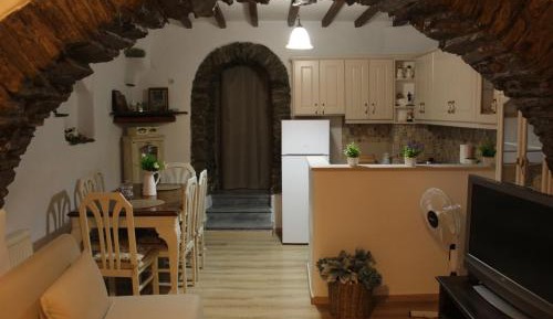 One-Bedroom Apartment with Terrace