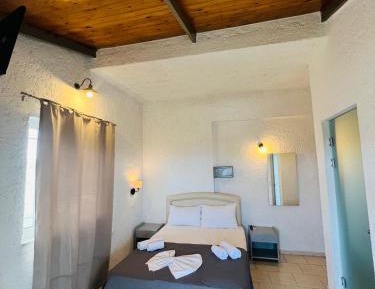 Double Room with Balcony and Sea View