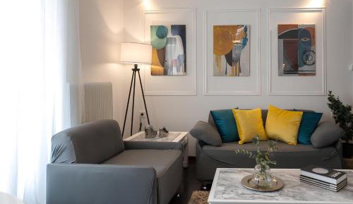 Three-Bedroom Superior Apartment