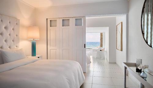 Petit Yali Seafront Suite with Sharing Pool