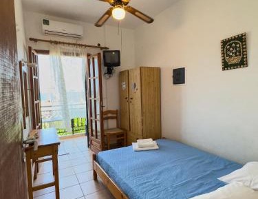 One-Bedroom Standard Apartment