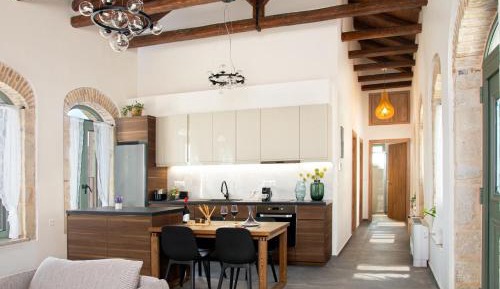 Two-Bedroom Deluxe Apartment