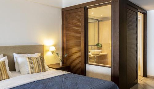 Deluxe Family Room Sea View