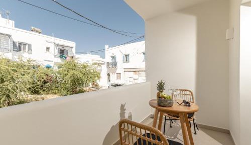 Studio with Balcony
