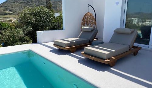Suite with Private Pool