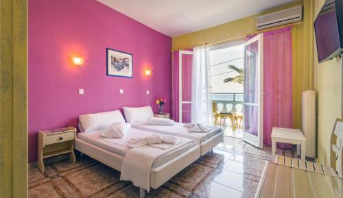 Double or Twin Room with Sea View