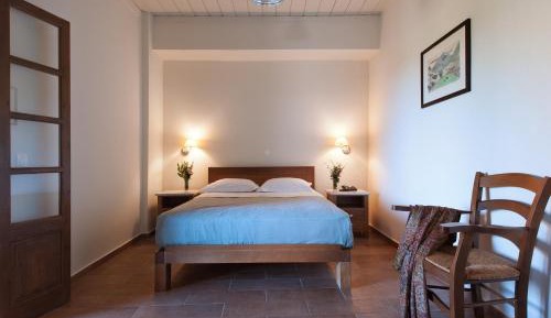 Double Room with Mountain View