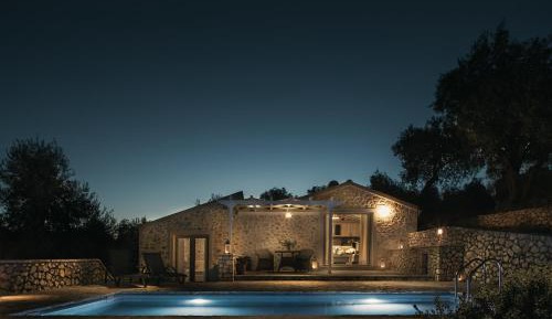 One-Bedroom Villa