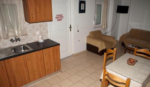 One-Bedroom Apartment (2 Adults)