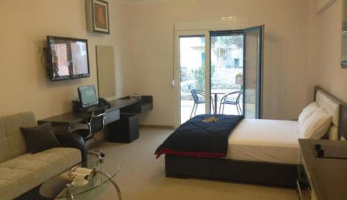 Deluxe Apartment with Accessible Features