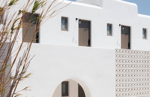 Paraga Hotel | Nimbus Lumen