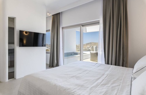 Mykonos House | Muro Suites