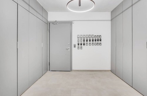 Thessaloniki Apartment | Sanders Arch - Efficient Family Apt w Balcony