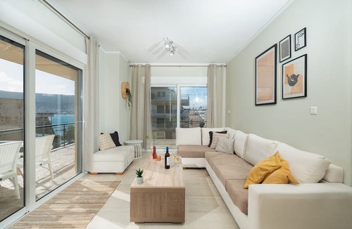 Porto Rafti Apartment | Blanco Apartment by A&D Properties
